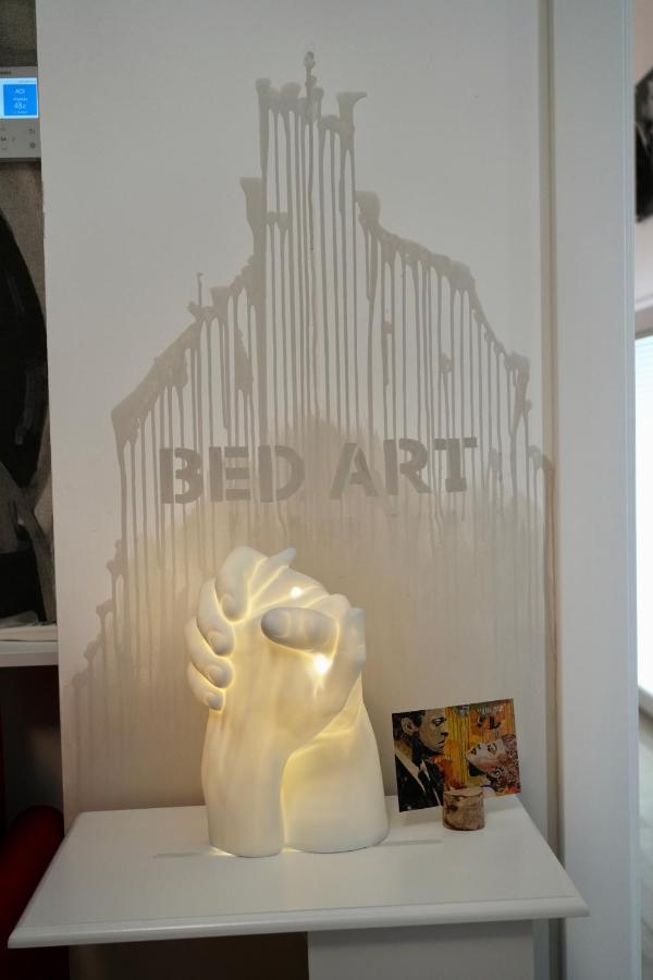Bed Art Relaxing Suite - Appartamento Con Sauna Love Suite Gallery Сан-Бенедетто-дель-Тронто Экстерьер фото